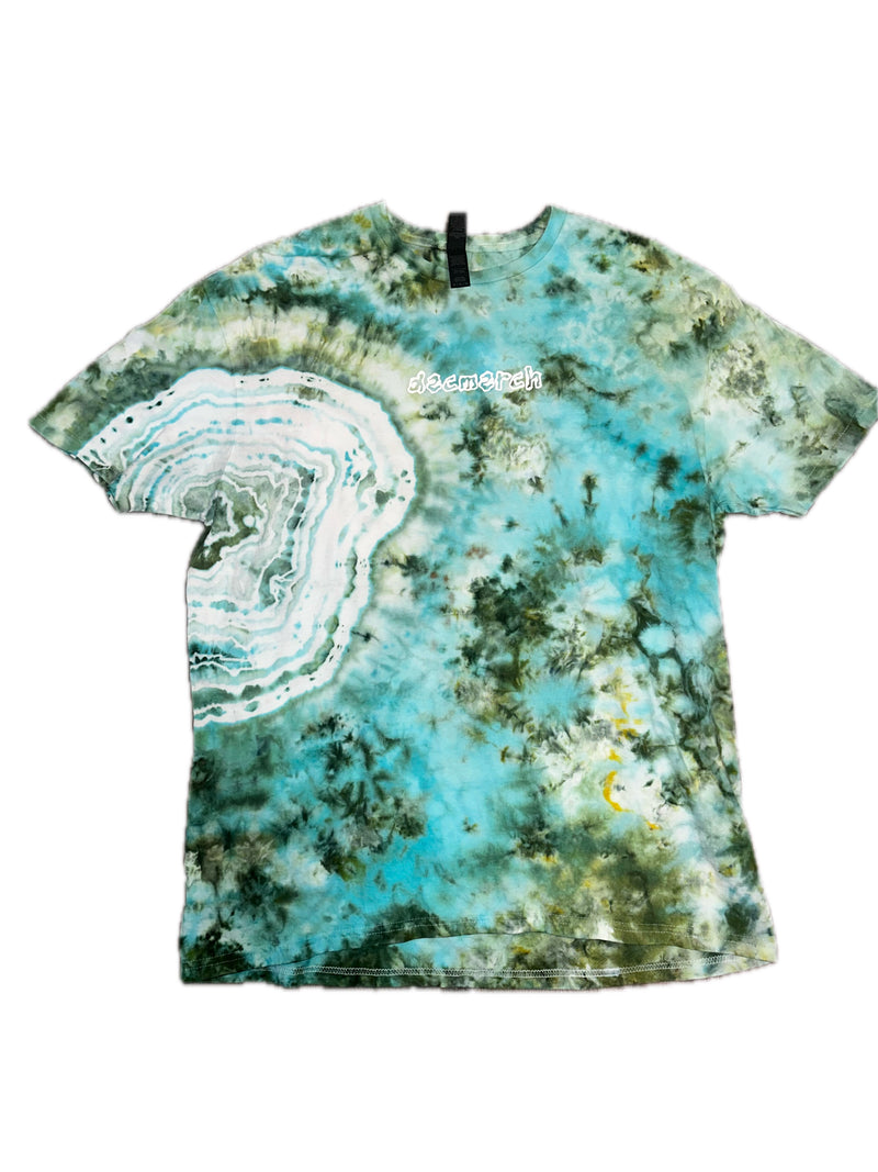 Dec Merch Moss Tech geode tee product photograph